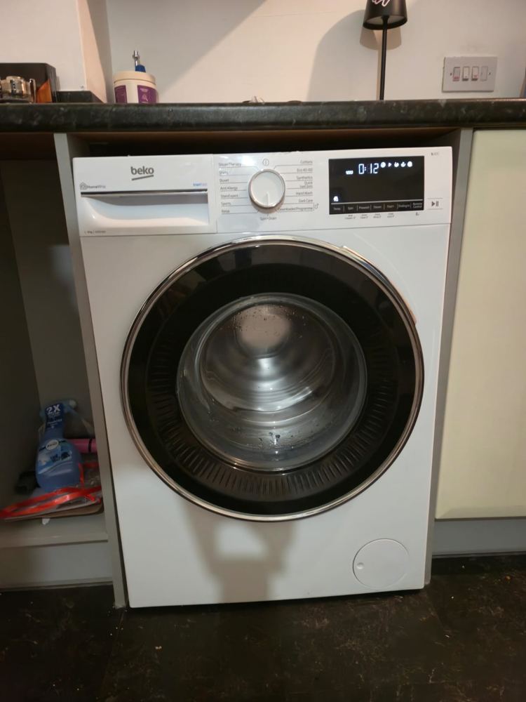 Electric cooker fitted and tested