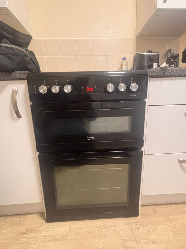 Washing machine installed in a Midlands kitchen