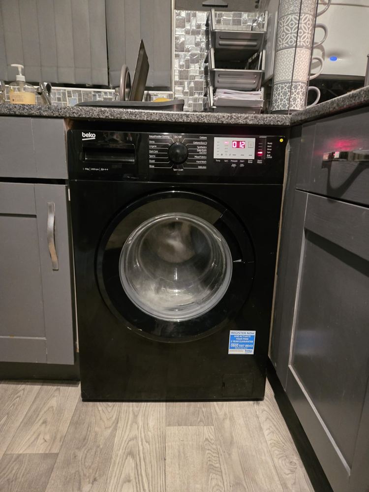 Electric cooker fitted and tested