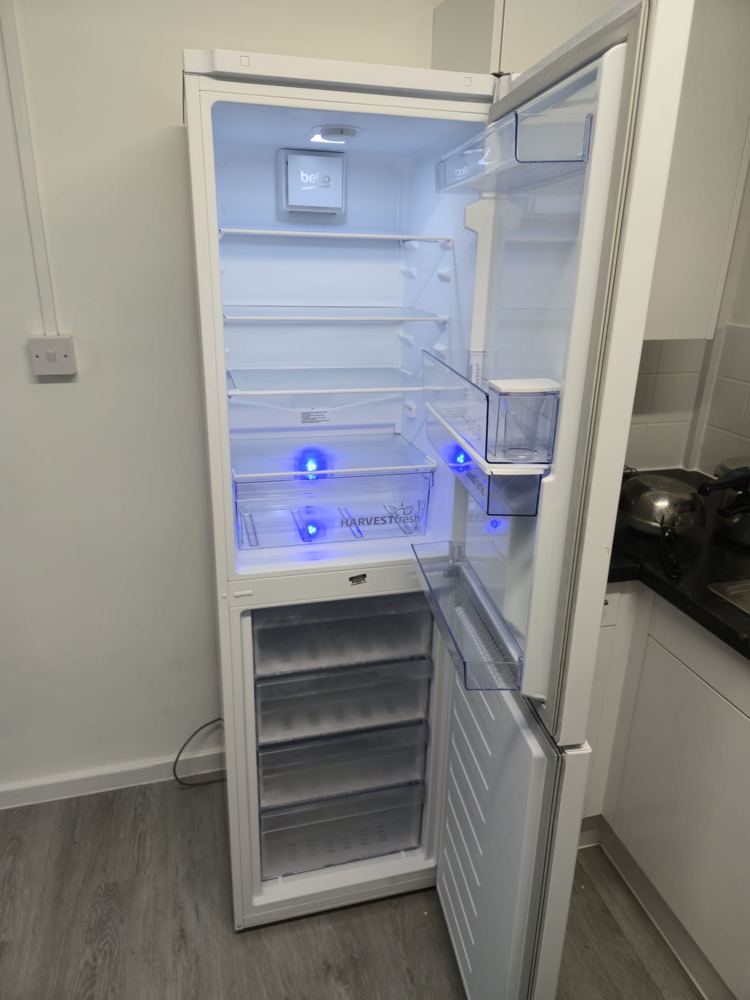 Electric cooker fitted and tested