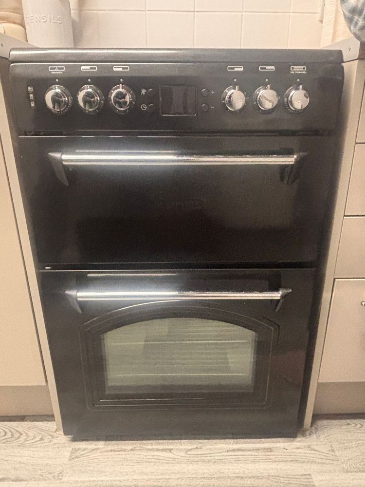 Electric cooker fitted and tested