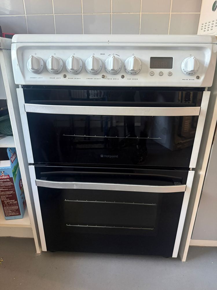 Washing machine installed in a Midlands kitchen