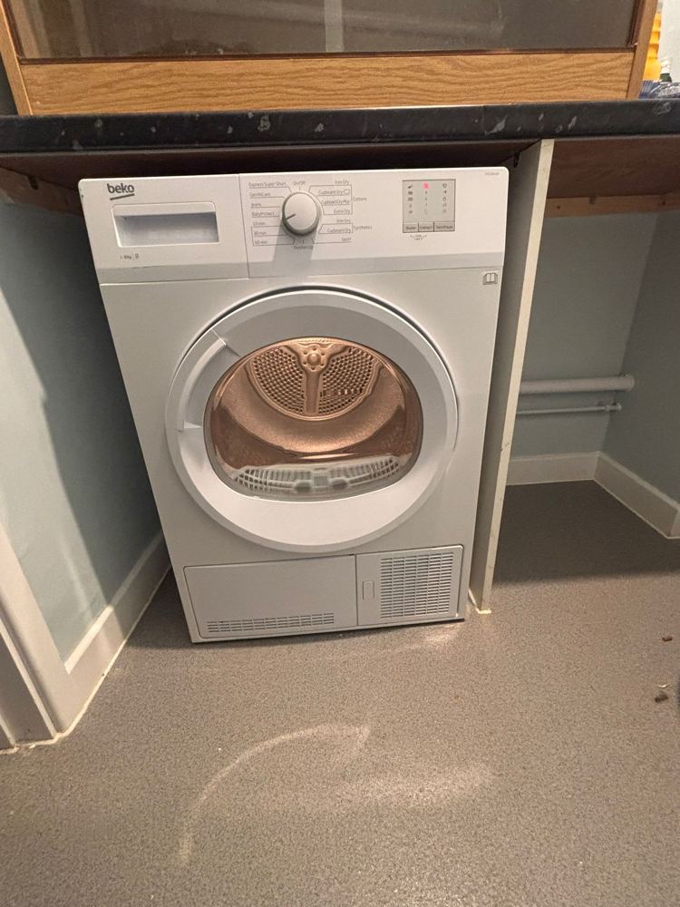 Electric cooker fitted and tested